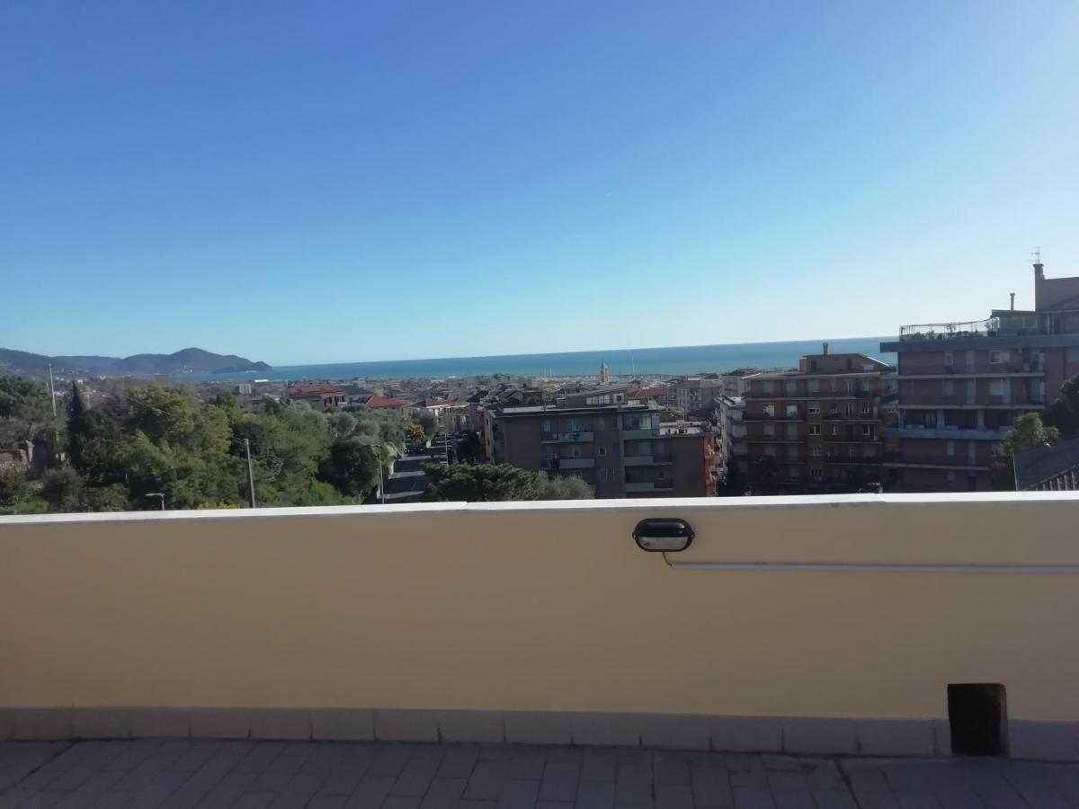 Terrazza Sul Mare In Via Devoto Apartment Chiavari Exterior photo
